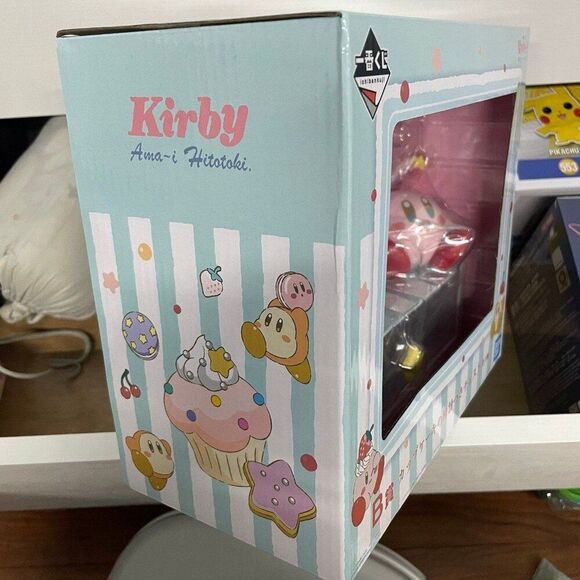 Kirby's Star Prize B: Cupcake Chest with Clock - Picture 4 of 5